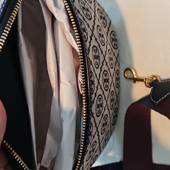 Tory Burch - Picture 4 of 6